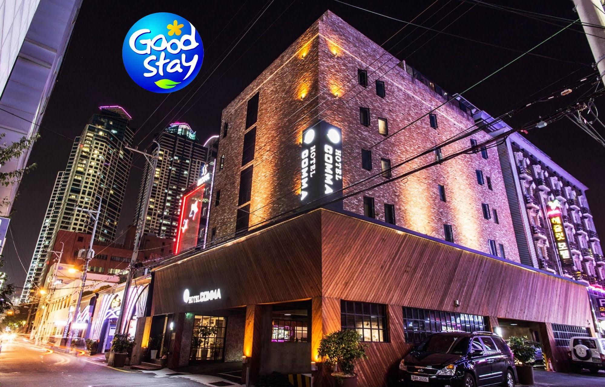 Comma Hotel Пусан Екстериор снимка